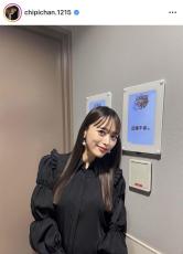 近藤千尋、美脚あらわなワンピコーデ披露！抜群スタイルに「衣装が凄く似合ってて…」「超美人でカッコイイ」と絶賛の声