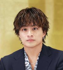 【ヤクルト】白濱亜嵐が始球式で大暴投にタジタジ「調整不足でした」