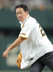 【巨人】始球式務めたＯＢの川口和久さんが阿部監督にエール「ラストスパートが１番大事」