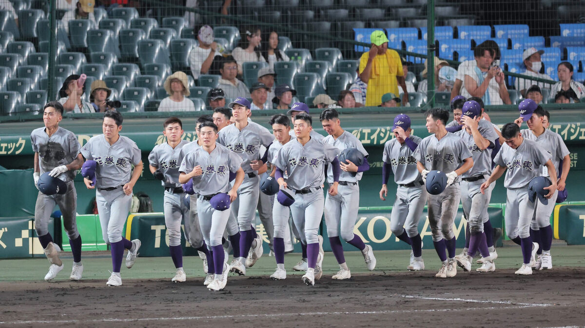 【甲子園】１５０キロ計測の花巻東エース小松龍一「もう１度甲子園に戻ってこれた」支えてくれた仲間たちに感謝