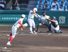 【甲子園】春夏連覇目指す健大高崎　初回から打者３人で先制