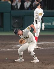 【甲子園】１６強出そろう　１６日は広陵―東海大相模、明徳義塾―関東第一など４試合