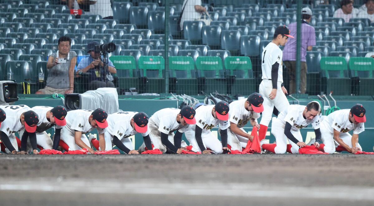 【甲子園】 守りのミスで大社に競り負けた創成館・稙田監督「一番悔しい負け方」