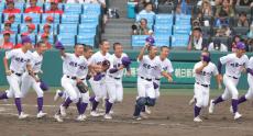 【甲子園】 関東第一が５年ぶりの８強進出 エース・坂井遼が救援で５回無失点の好投