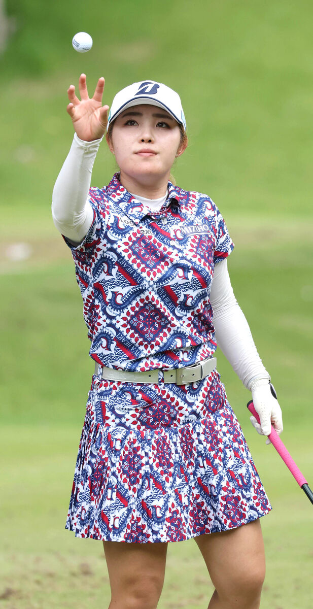 古江彩佳　神の島、久高島で「神様にあいさつ」国内メジャー初優勝へいい雰囲気