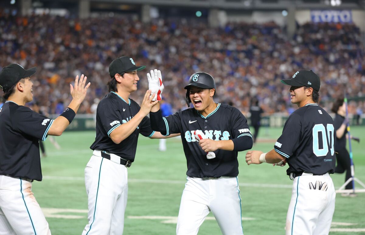 【巨人】「自分も優勝争い、勝利に貢献したい気持ちはずっと持っていた」１軍合流、即９回同点打の中山礼都…お立ち台