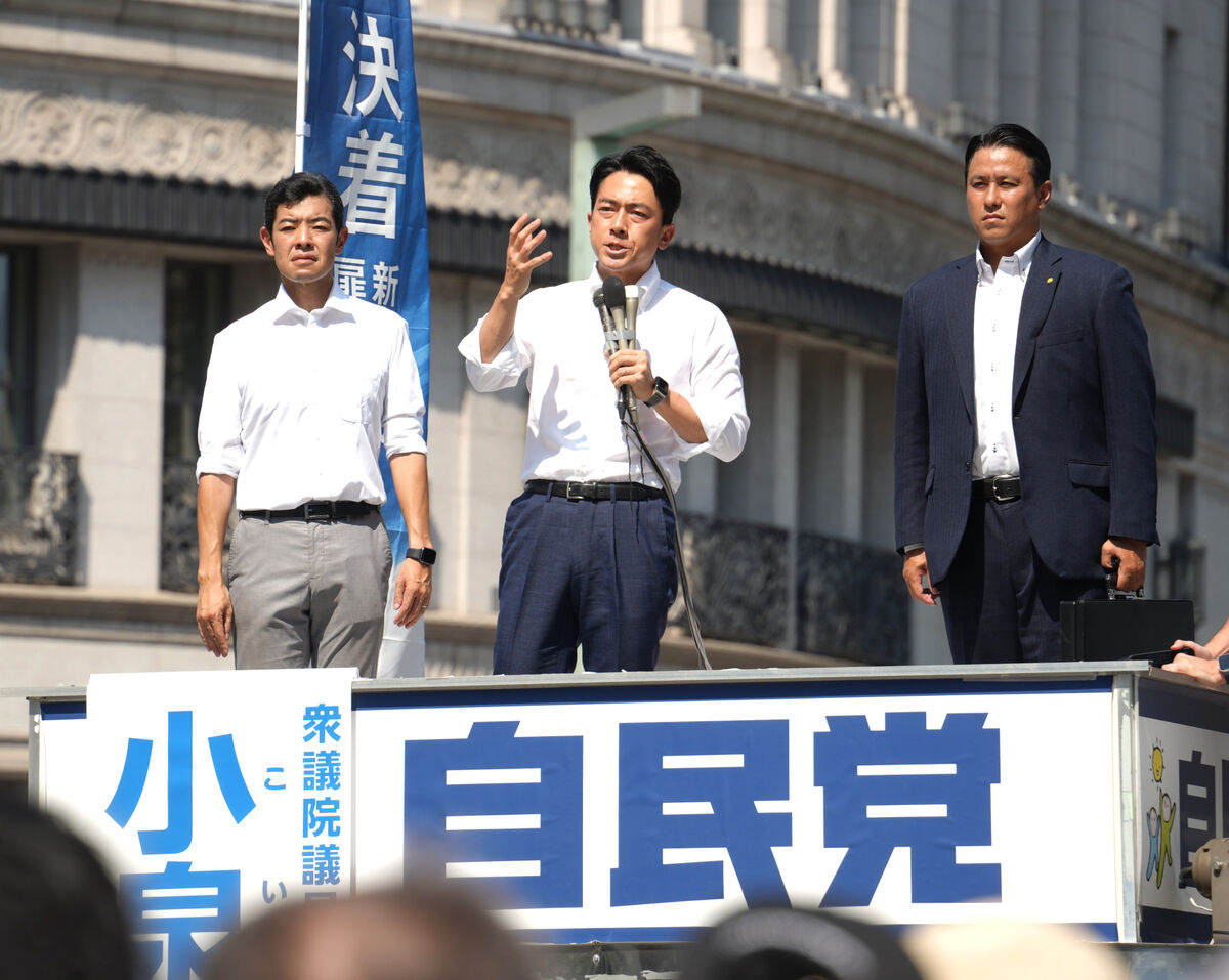 自民党総裁選に立候補表明した小泉進次郎氏が銀座で街頭演説、聴衆５０００人超