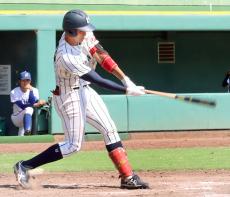 【大学野球】龍谷大４番・島口裕輝が左越えに通算５号２ラン！「思い切っていけた結果」