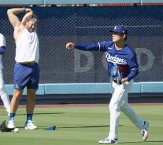 「たくさん…」山本由伸が調整登板でマイナー選手にプレゼントした豪華な品とは？