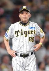 【阪神】岡田彰布監督が引退のＴ―岡田ねぎらう　１９年の現役生活に「十分やろ」本人から電話で報告