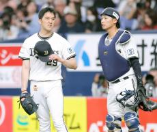 【オリックス】３位ロッテとの第２Ｒで“投壊”　１７安打１２失点でＣＳ圏内７・５差に