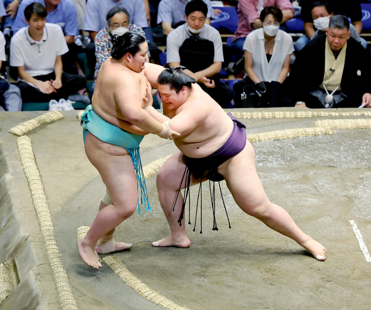 角界の“華麗なる一族”対決　軍配は…祖父同士は２２勝４敗　父同士は２０勝２０敗