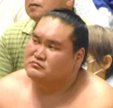 横審・山内委員長、照ノ富士の休場に理解示す「名前だけ横綱の場合は大きな問題だが、結果は出している」