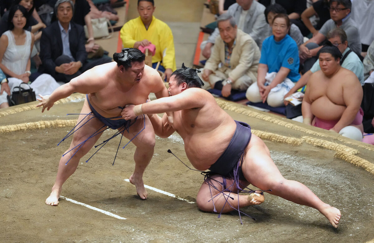 美ノ海が通算３００勝「すごいですね。よく頑張りました」…先場所１０勝、自己最高位の３１歳が５勝２敗と好調