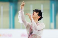 羽生結弦さん「『前を向いていくんだ』っていう気持ちを」　ミセスの「ケセラセラ」に思い込め