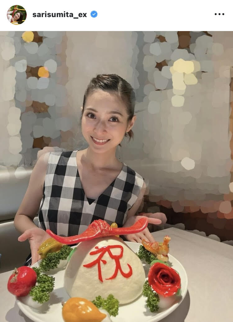 住田紗里アナ、「さりお誕生日おめでとう」誕生日プレートを前に満面の笑み！「幸せあふれる素敵なひと時」と反響