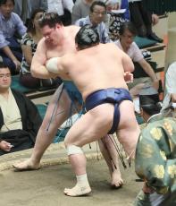 ３７歳宝富士が勝ち越し　１４０年以上続く青森県出身の幕内力士は途絶えず「責任感持ってやっていけたら」