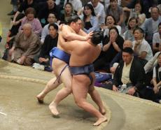 大の里が２場所ぶり２度目の優勝　琴桜は勝ち越し　豊昇龍は７勝７敗　