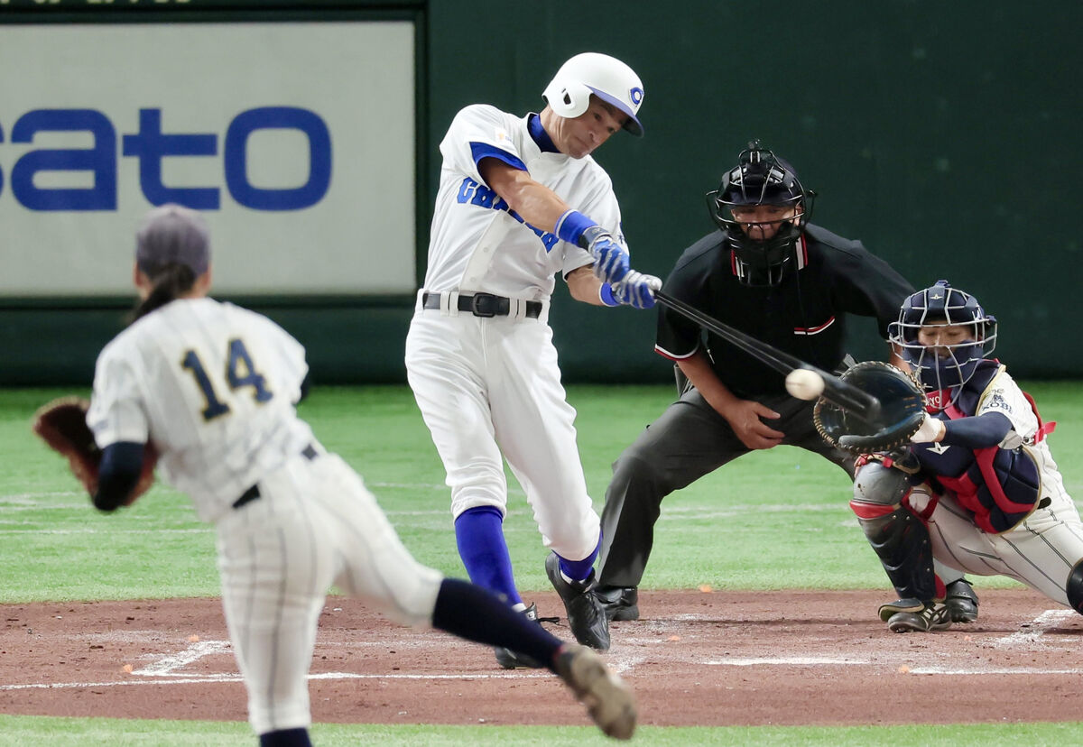 イチロー氏、第１打席で現役時代ほうふつさせる痛烈右前安打