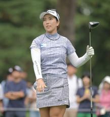 山下美夢有、岩井明愛、笠りつ子が７アンダー首位　竹田麗央が１打差４位…日本女子オープン第３日前半終了