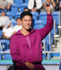 小田凱人、急きょセンターでのプレーで決勝進出　勝利のエアギターも飛び出す…木下グループ・ジャパンＯＰ