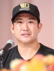 【巨人】「誠司の存在がすごく大きかった」優勝投手の菅野智之が女房役に感謝