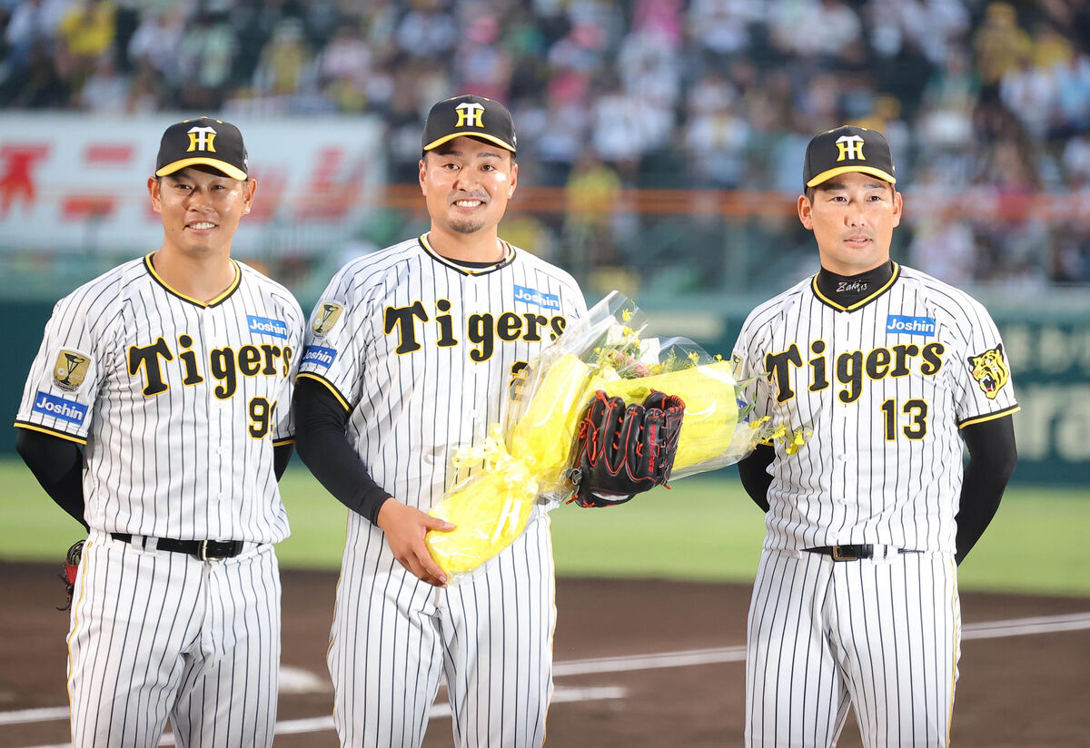 【阪神】今季限りで現役引退の秋山拓巳がファイナルピッチセレモニーで聖地に別れ「次の涙は日本一まで…」