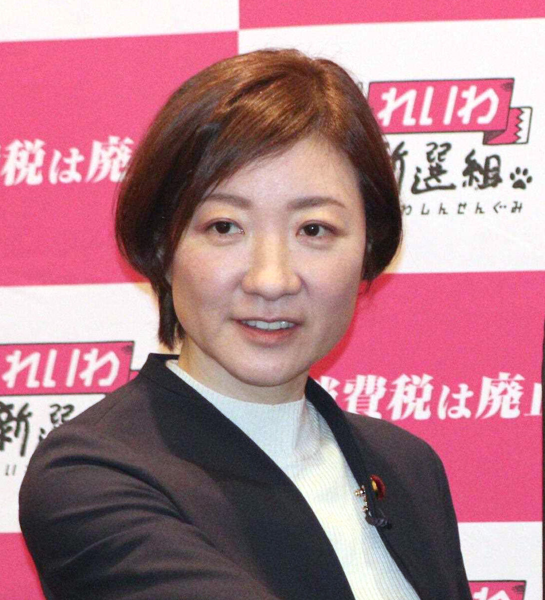 首班指名選挙で紙を掲げた大石晃子氏　「普通のこと」