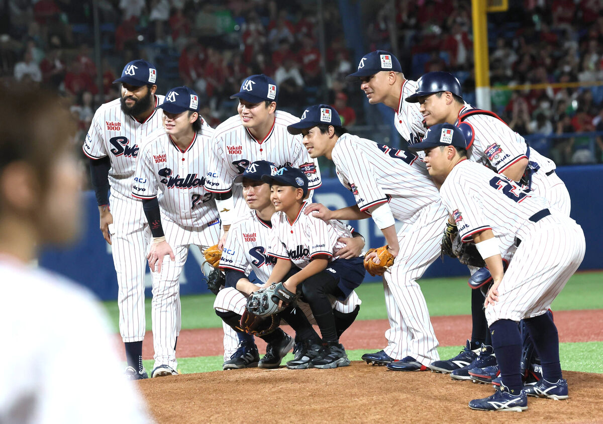 【ヤクルト】青木宣親、涙から始まった引退試合「記憶に残る試合にしたい」ファンへの思い胸に