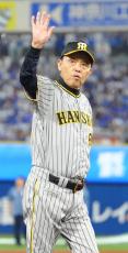 【阪神】岡田彰布監督、試合後の会見を行わず横浜スタジアムを後に　今季限りで退任