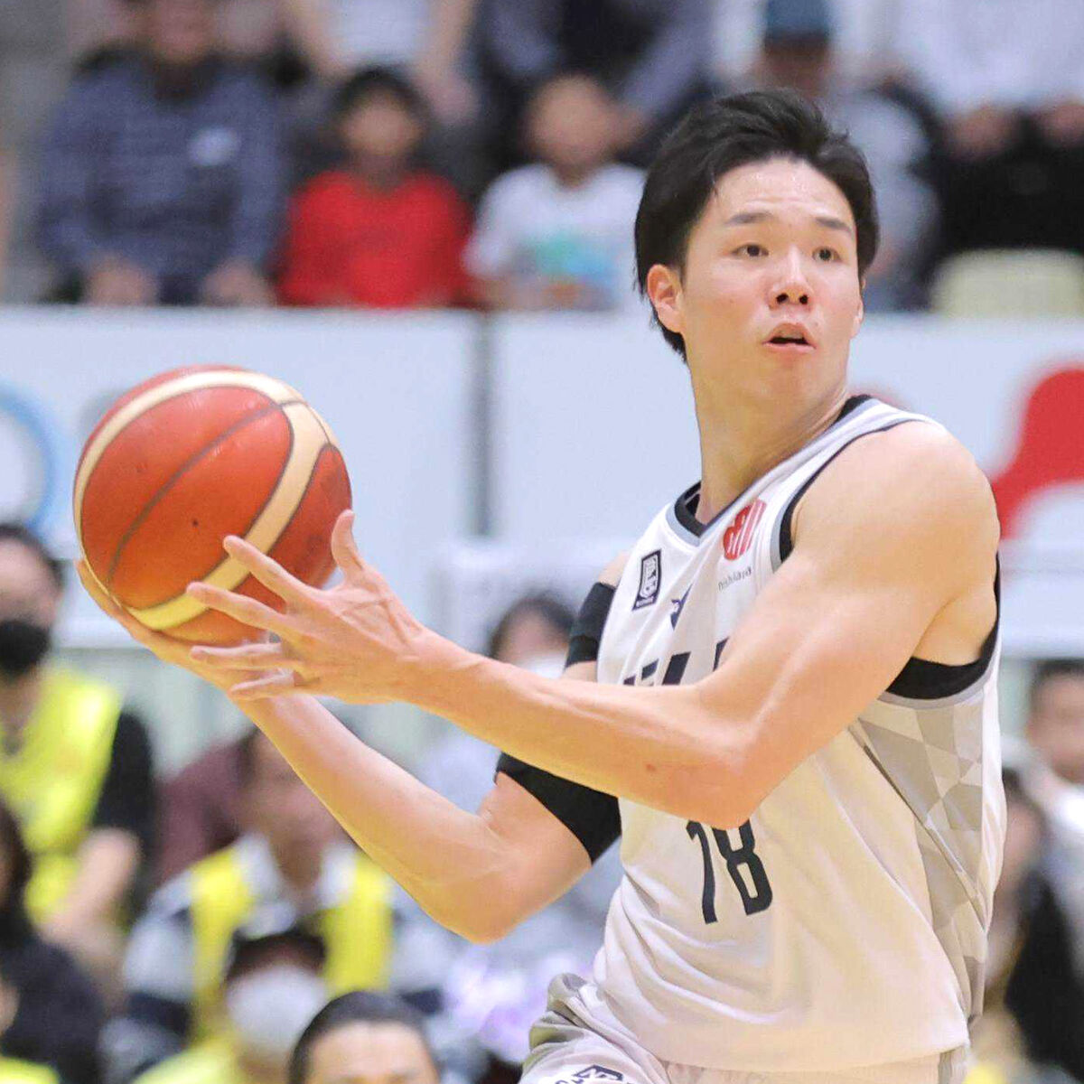 長崎、ＳＲ渋谷に７６―６８で勝利　日本代表・馬場雄大１３得点　ホーキンソンとの“代表対決”制す