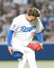 【中日】田島慎二が現役ラスト登板　ＤｅＮＡ・京田を空振り三振に　スタンドの大拍手に目を潤ませる