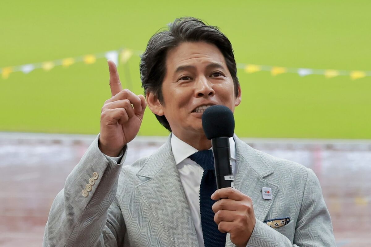 織田裕二が「キターーー！！！」生放送、オオトリでど真ん中射抜く　金メダリストも驚く「凄すぎる」