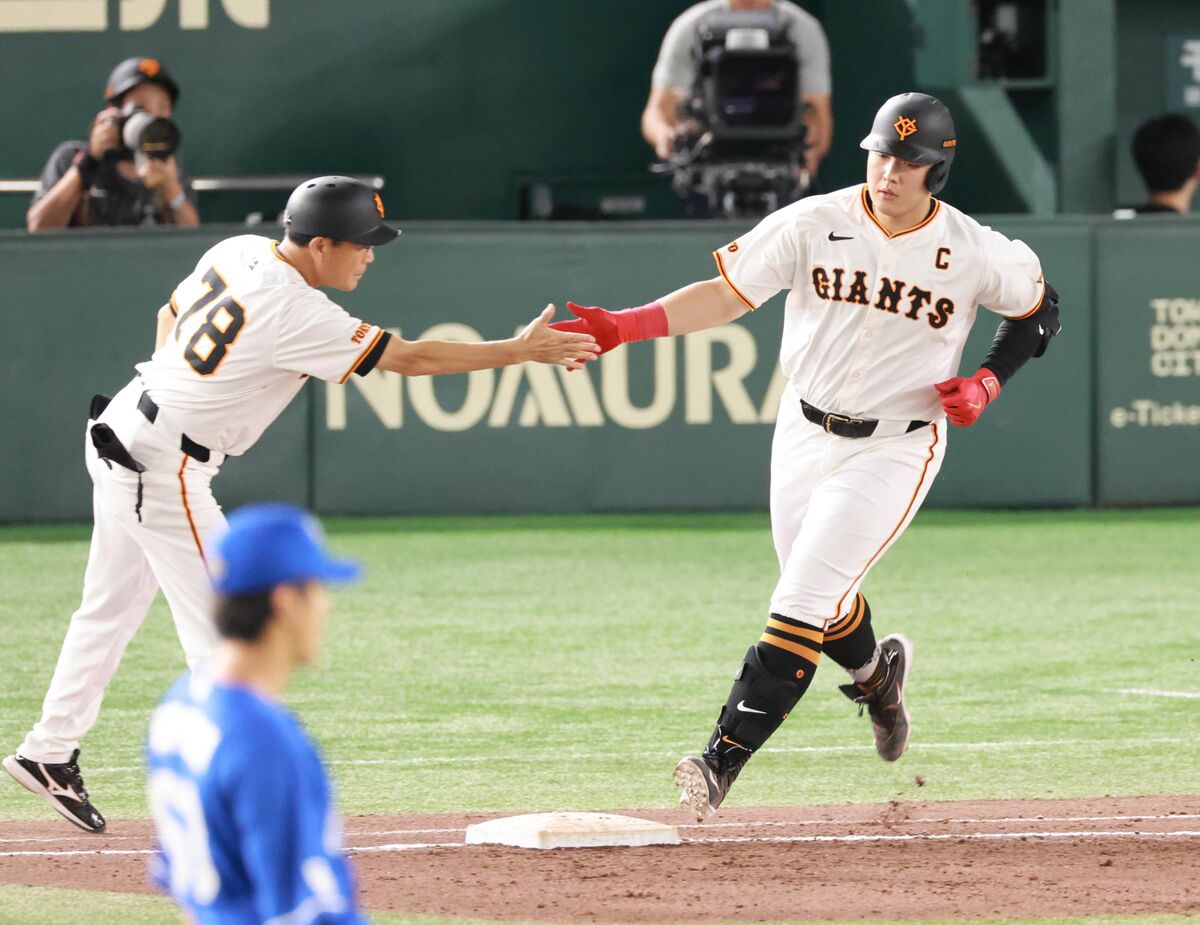 巨人・阿部監督こんな人…川相内野守備コーチ「選手の努力、すごく見ていると思います」