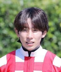 嶋田純次騎手が新潟６ＲでＪＲＡ通算１００勝「大好きな新潟で決めることができて良かった」