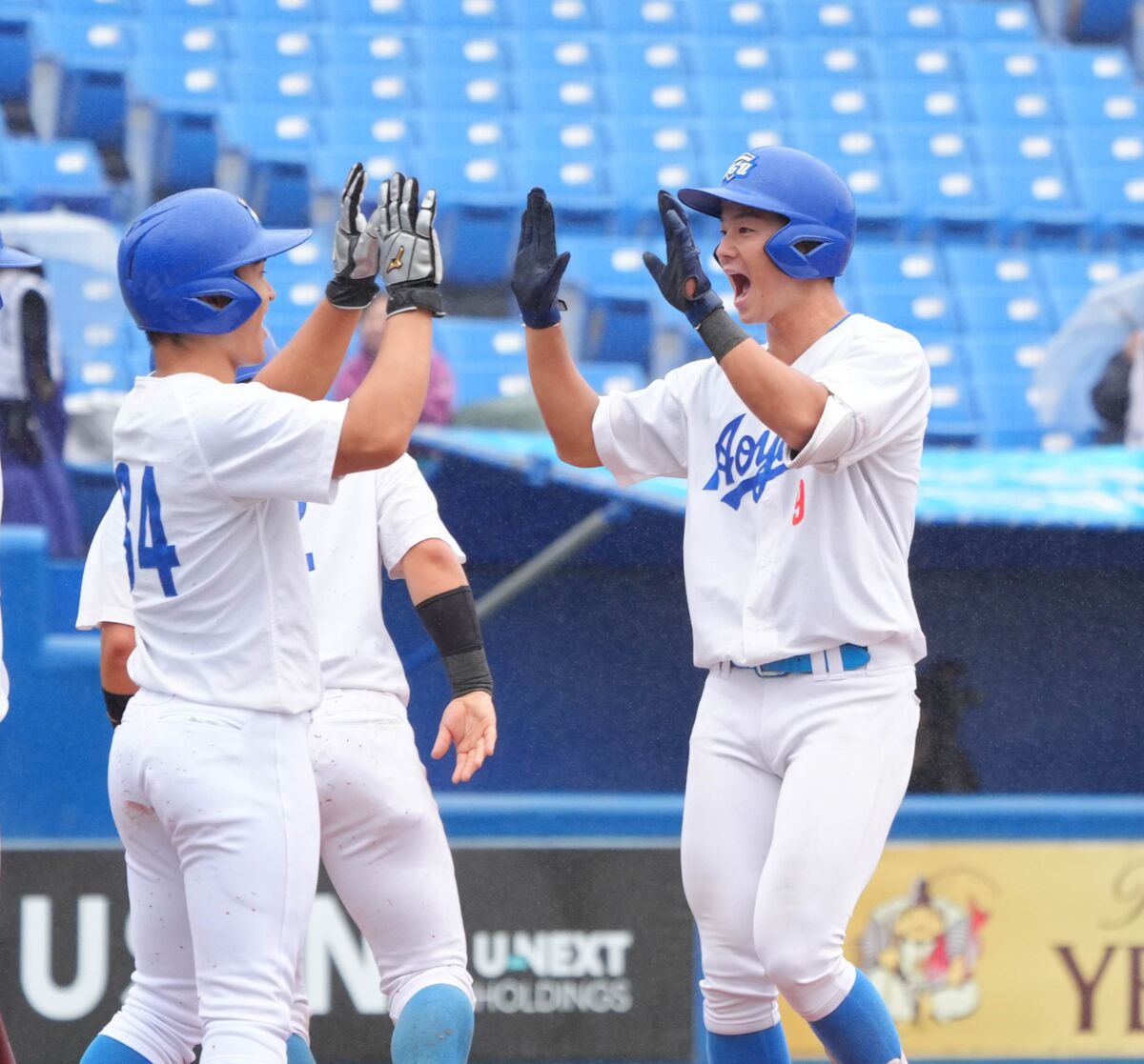 【大学野球】 青学大の１年・青山達史が特大のリーグ戦１号 安藤監督「佐々木や西川でも打てない弾道」