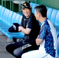 【ソフトバンク】小久保裕紀監督、同郷の西武・西口新監督と和歌山談義「盛り上がっているやろうねという話はしました」