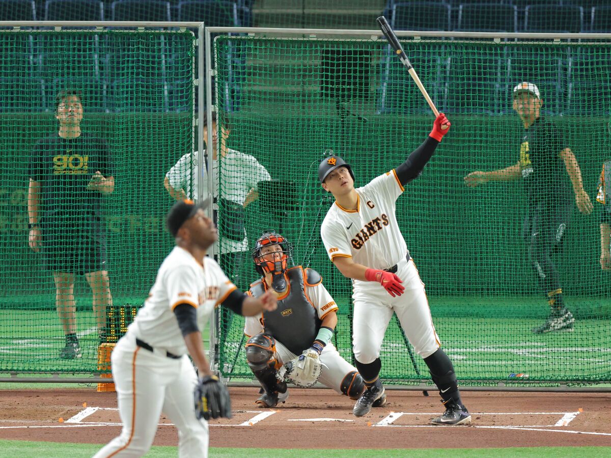 【巨人】杉内俊哉コーチ「順調にきている」シート打撃登板の救援陣に