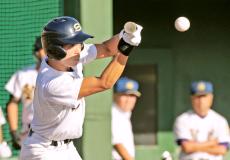 【高校野球】聖光学院、遠藤颯斗が先制スクイズなど３打点の活躍…秋季東北大会