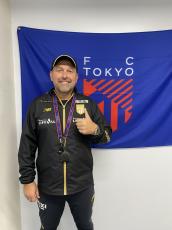 ＦＣ東京クラモフスキー監督、オーストラリア代表ポポビッチ監督は「勝者のメンタリティーを持っている」