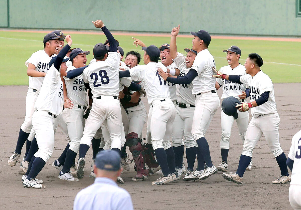 【大学野球】大商大が６連覇！ドラ１候補・渡部聖弥が執念の犠打でサヨナラＶ演出「あそこでバントを選べたのも成長」