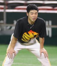 【ソフトバンク】右足首捻挫の近藤健介「５番・ＤＨ」でスタメン出場