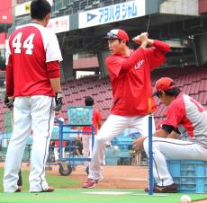 【広島】「地獄」の秋季練習スタート　新井監督「秋というのは自分との勝負」