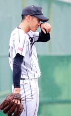 【高校野球】山形中央が４強敗退…６失点のエース・小坂楓「聖光は投手に向かっていく気持ちで振ってきた」