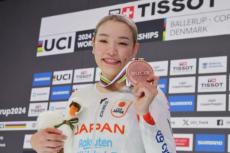 パリ五輪代表・佐藤水菜が女子スプリントで日本勢初の銅メダル！…自転車トラック世界選手権