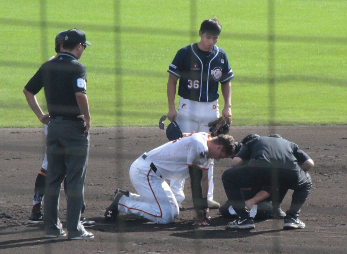 【巨人】フルプにアクシデント　担架で退場、野手の送球が頭部直撃か…フェニックスＬ斗山戦