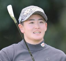 岩井明愛、イ・ミニョン（韓国）が通算１３アンダー首位で最終日へ