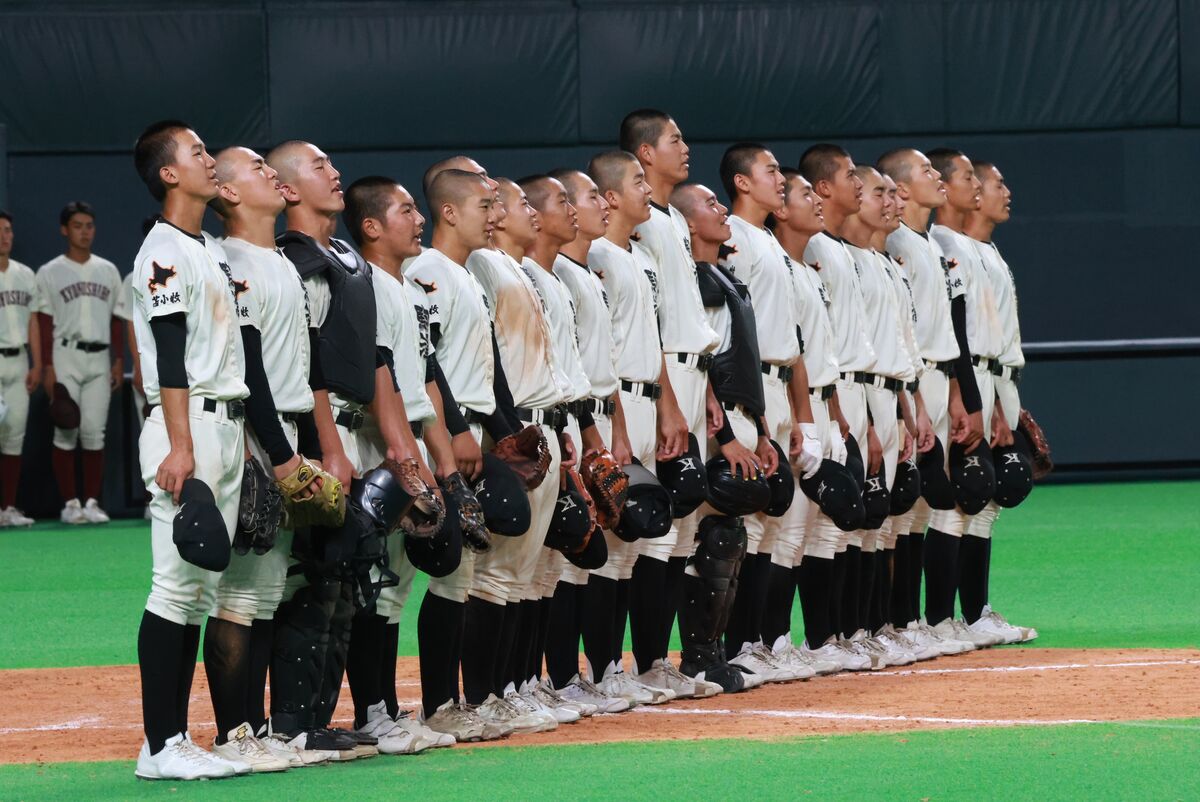 【高校野球】秋季全道大会８強出揃う　駒大苫小牧が旭川志峯に逆転勝利で最後の切符つかむ