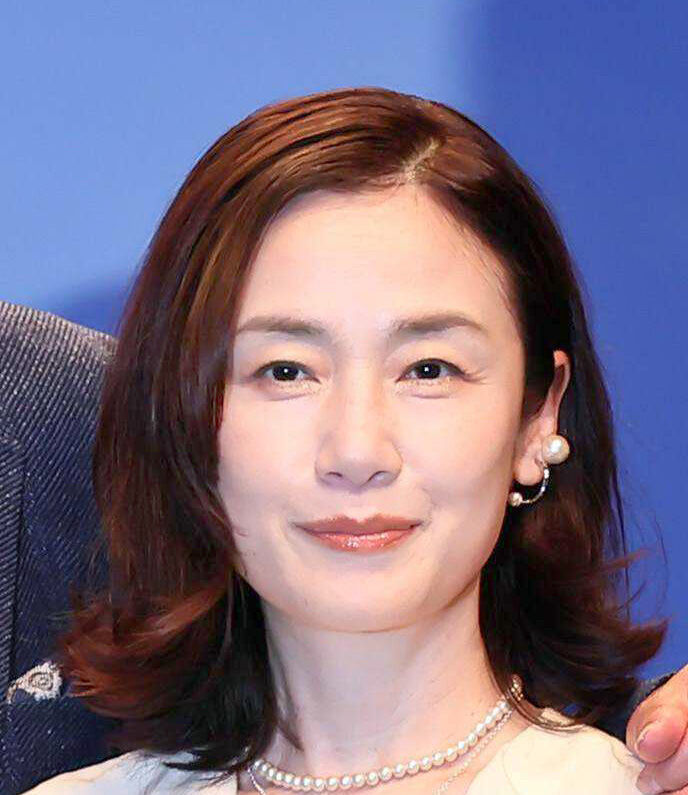 原田知世　５６歳の姿に絶賛の声「時をかける少女　綺麗」「ずっとずっと大好き」セミロングヘアーがとってもお似合い