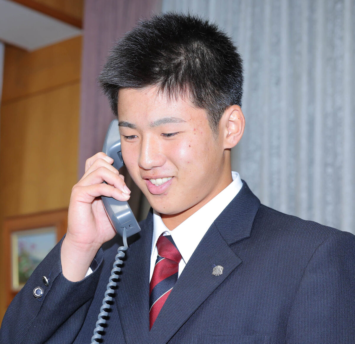 【ドラフト】巨人１位の花咲徳栄高・石塚裕惺「昔から家族がジャイアンツファンだったので素直にうれしい」